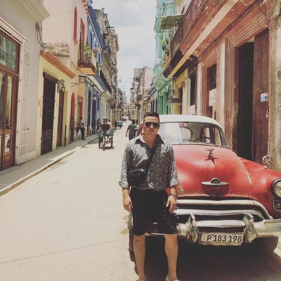 Meet your Posher, Luis - Picture 1 of 1